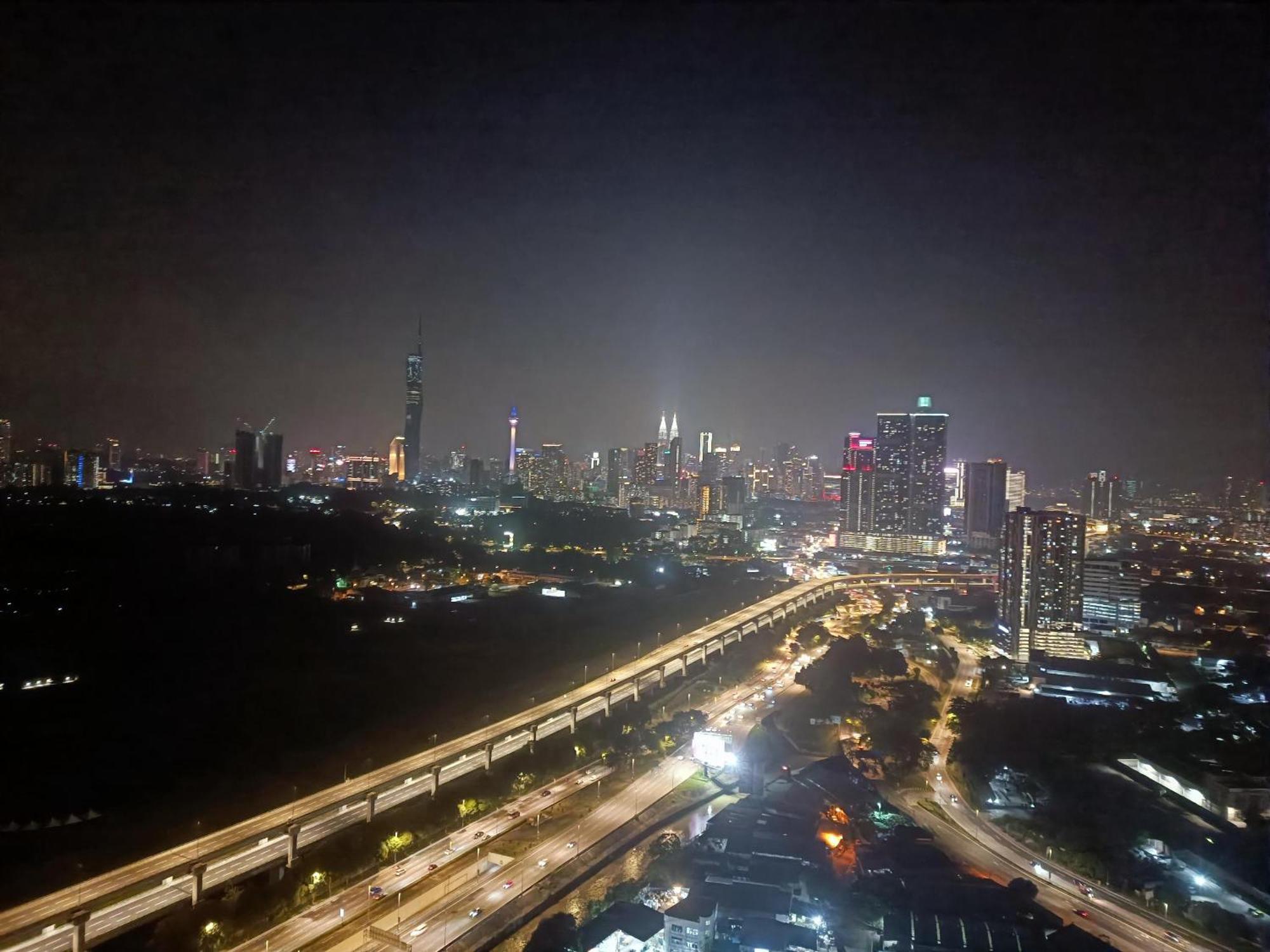 Homestay Razak New Klcc View *